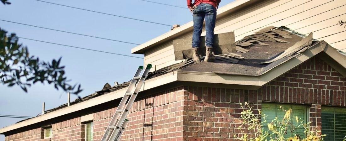 5 Signs Your Roof Needs Replacement, Not Just Repair